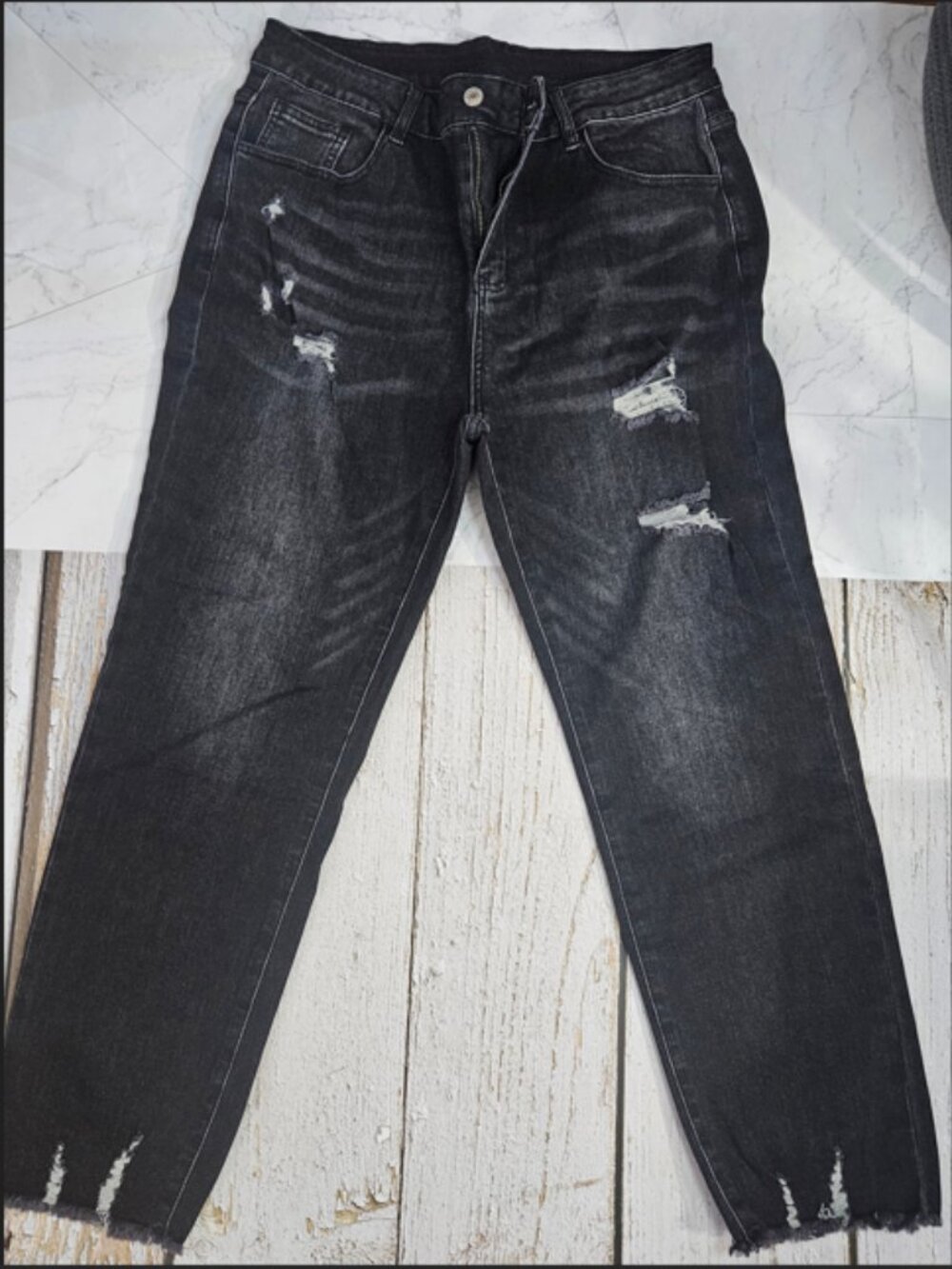 Evaless Women’s Distressed Black Jeans Size 14 Raw Hem Denim